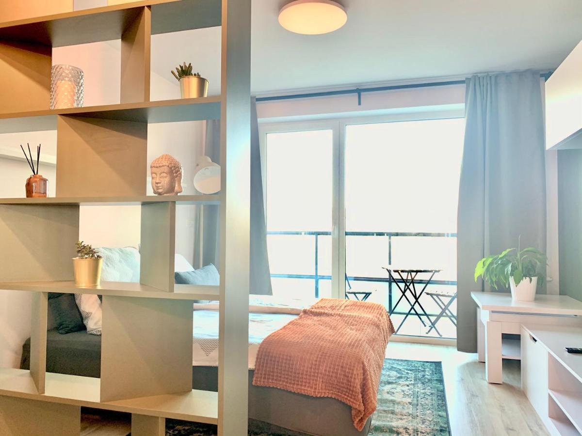 Luxury, Bright Studio With Parking And Balcony In Bratislava Center Zewnętrze zdjęcie